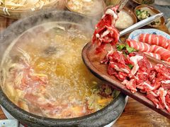 -贵厨酸汤牛肉(花果园国际中心店)