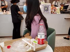 -奈雪的茶(大连新玛特店)