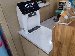 -极橙儿童齿科矫正中心(奥城店)