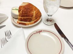 -Musso & Frank Grill