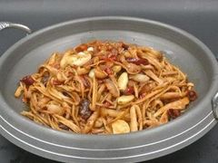 -鑫皇朝酒店(建设一路店)