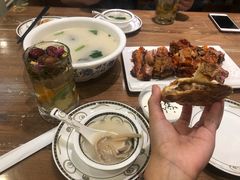 -清真·玛丽亚新疆菜主题餐厅(浙江中路店)