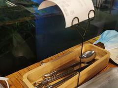 -I HOLIC艾豪丽披萨(KKone店)