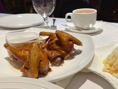 招牌红烧乳鸽-太平馆西餐厅(北京路店)