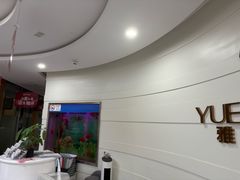 -雅悦齿科(顾村公园店)