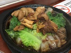 猪肠拼牛腩啫啫粉-珍珍小食店(西华路店)