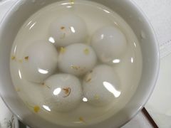 汤圆-戈尔登酒店·满堂彩咖啡厅