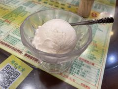 招牌椰子雪糕-顺记冰室(宝华路店)
