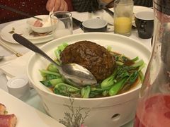 蟹粉狮子头-中心大酒店·本味餐厅