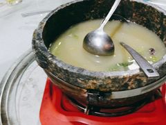 -墨脱石锅椰子鸡•香草鸭•东山羊(大东海店)