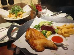 -JINNS锦时 steak&pizza(浸信会礼拜堂旧址店)