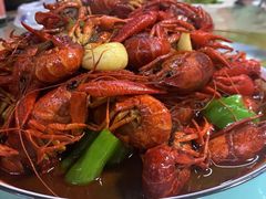 经典十三香龙虾-虾女王·龙虾·烧烤(龙江店)