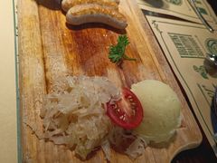 -马迭尔德式西餐精酿啤酒屋(中央大街店)