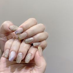 -花岐款式专研健康美甲沙龙