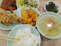 -晓宇盒饭(民安街店)