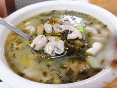 -曾氏肥肠馆(凯瑞雅居店)