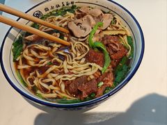 -镇南锅盖面馆(解放路店)