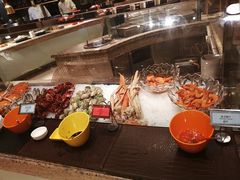 自助取餐区-咖啡苑自助餐厅·中国大饭店