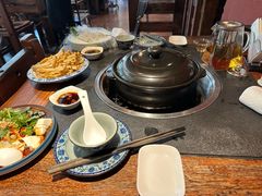-大匠工房古船木艺术餐厅·猪肚鸡专门店(长白仙岛店)