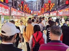 -正宁路小吃夜市