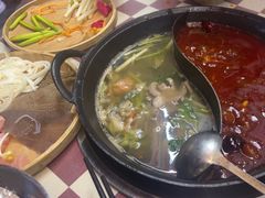 -赵美丽·重庆社区火锅·直营店(火车东站·中豪国际店)