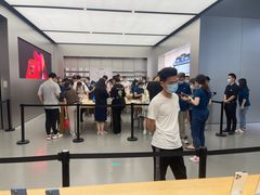 -Apple零售店(新街口店)