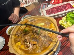 -沙胆彪炭炉牛杂煲(上海日月光广场店)