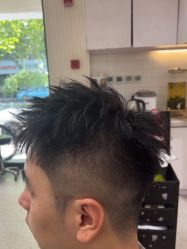-PE SALON