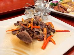 -麒麟华膳汇(飞泷商务大厦店)