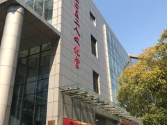 -虹口区工人文化宫