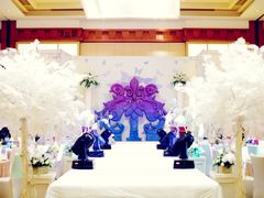 盛世宴会厅60桌婚宴-上海浦东康桥绿地假日酒店