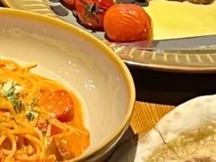 -JINNS锦时 steak&pizza(浸信会礼拜堂旧址店)