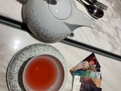 草莓奇异果-théATRE 茶聚场(王府中環店)