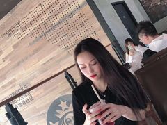 -星巴克臻选(宁波天一广场店)