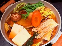 -蟹犇前•帝王蟹雪蟹(陆家嘴店)