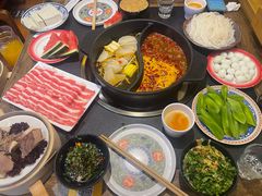 -沸炉重庆老火锅(军事博物馆店)