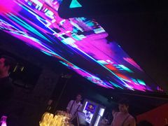 -PLAY HKPOP全息偶像演唱体验馆(威灵顿广场店)