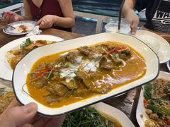 -Dang restaurant (patong phuket)