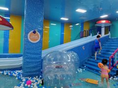 -楠木种子游泳馆(李沧万达店)