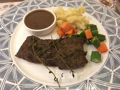 牛扒-云卷云书咖啡厅