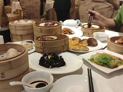 -万龙洲海鲜(大兴绿地缤纷城店)