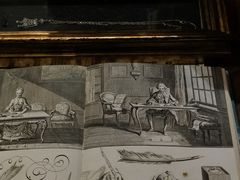 -恋物百货商店(华侨城店)