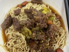 -阿阳牛腩腌面店