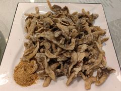 软炸鲜蘑-黄家饺子东北特色菜馆(湖滨商业街店)