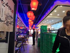 -山河屯铁锅炖(哈西站店)