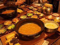 -银米·云南传统过桥米线(双廊黑金冠店)