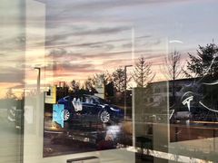 -TESLA 特斯拉(郑州正弘城体验店)