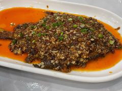 干烧鲳鱼-小实惠嘉(威海路店)
