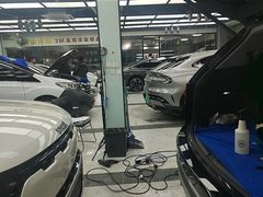 -新月LLumar龙膜汽车贴膜官方授权(肖村桥店)