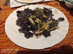 木耳扇贝肉-满堂春特色餐馆